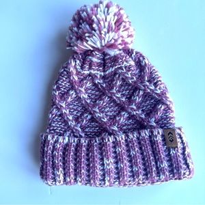 FREE COUNTRY WOMEN’S KNIT CUFFED BEANIE WITH FAUX FUR POM POM (NWOT) SIZE O/S